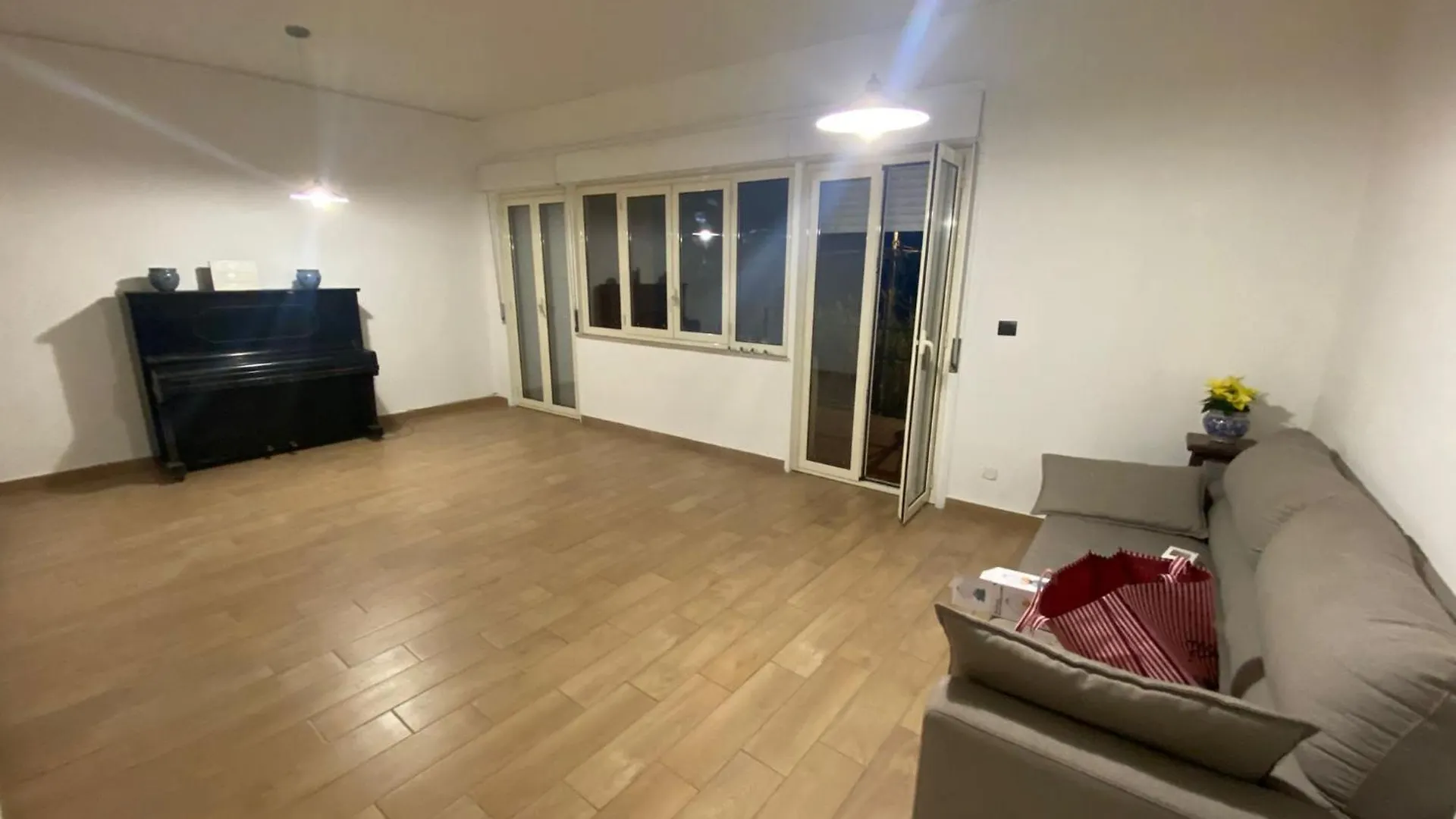 A/C Apartment In Partanna Mondello, Palermo Italy